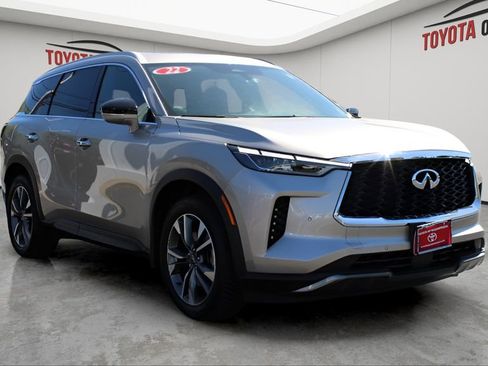 Used 2022 INFINITI QX60 Luxe w/ Performance Audio Package AWD/4WD image 6
