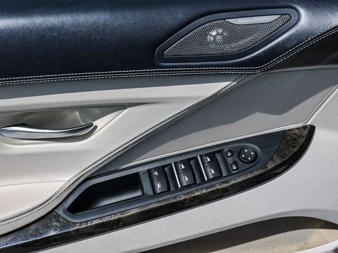 Used 2018 BMW 650i Convertible RWD image 21