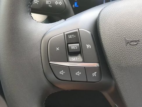 New 2026 Ford Maverick XLT w/ XLT Luxury Package FWD image 25
