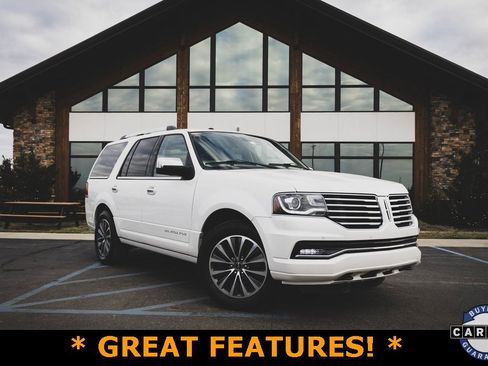 Used 2015 Lincoln Navigator 4WD image 1