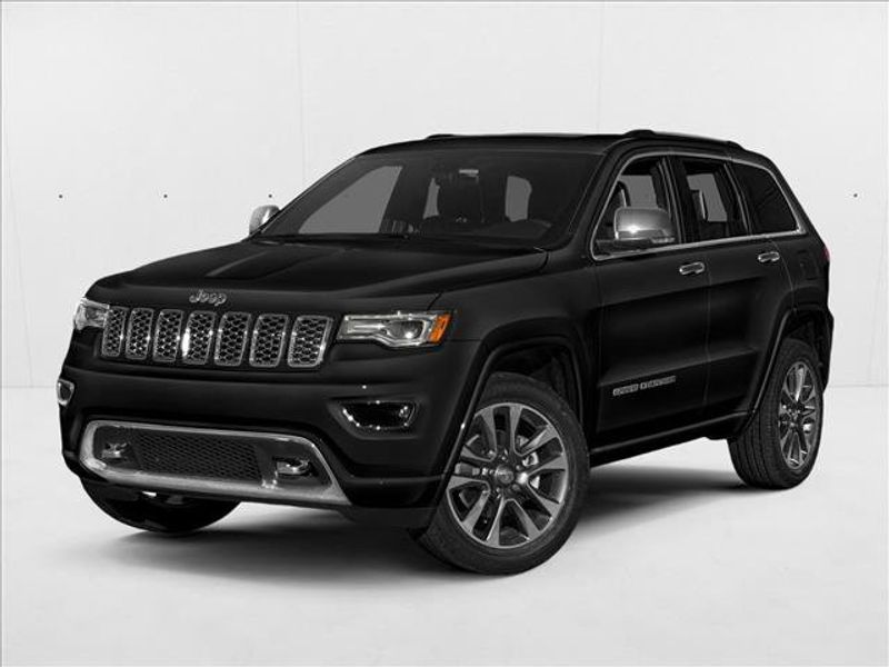 Used 2017 Jeep Grand Cherokee Overland image 1