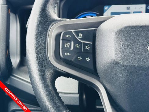 Used 2024 Ford Bronco Badlands image 14