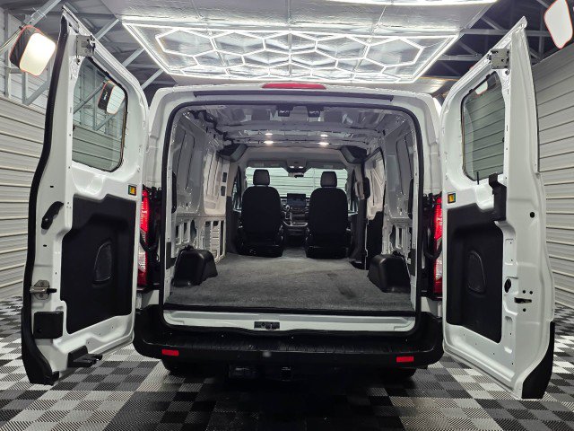 Used 2024 Ford Transit 150 Low Roof AWD w/ Exterior Upgrade Package image 12