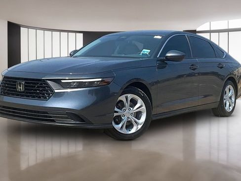 Used 2024 Honda Accord LX image 2