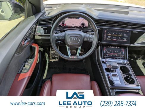 Used 2021 Audi SQ8 Prestige w/ Prestige Package AWD/4WD image 15