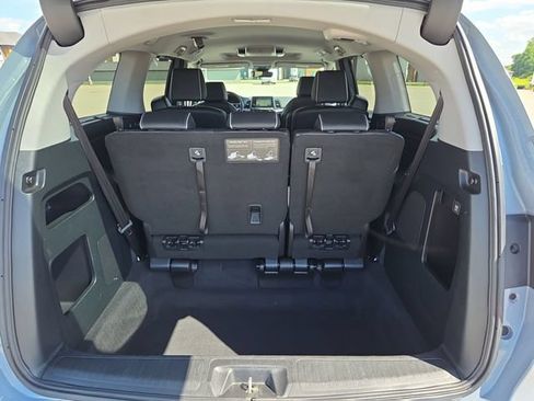 Used 2024 Honda Odyssey Elite image 32