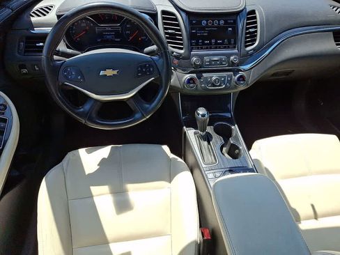 Used 2018 Chevrolet Impala LT w/ LT Leather Package image 11