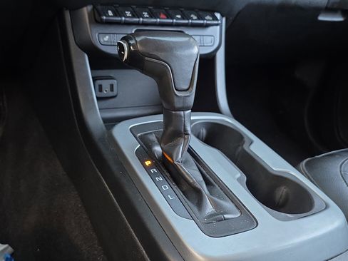 Used 2020 Chevrolet Colorado ZR2 w/ ZR2 Midnight Special Edition image 24