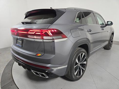 Used 2025 Volkswagen Atlas Cross Sport SEL Premium R-Line AWD/4WD image 6