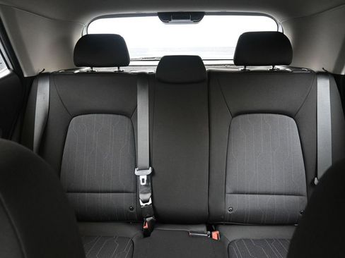 Certified 2023 Hyundai Venue SE image 35