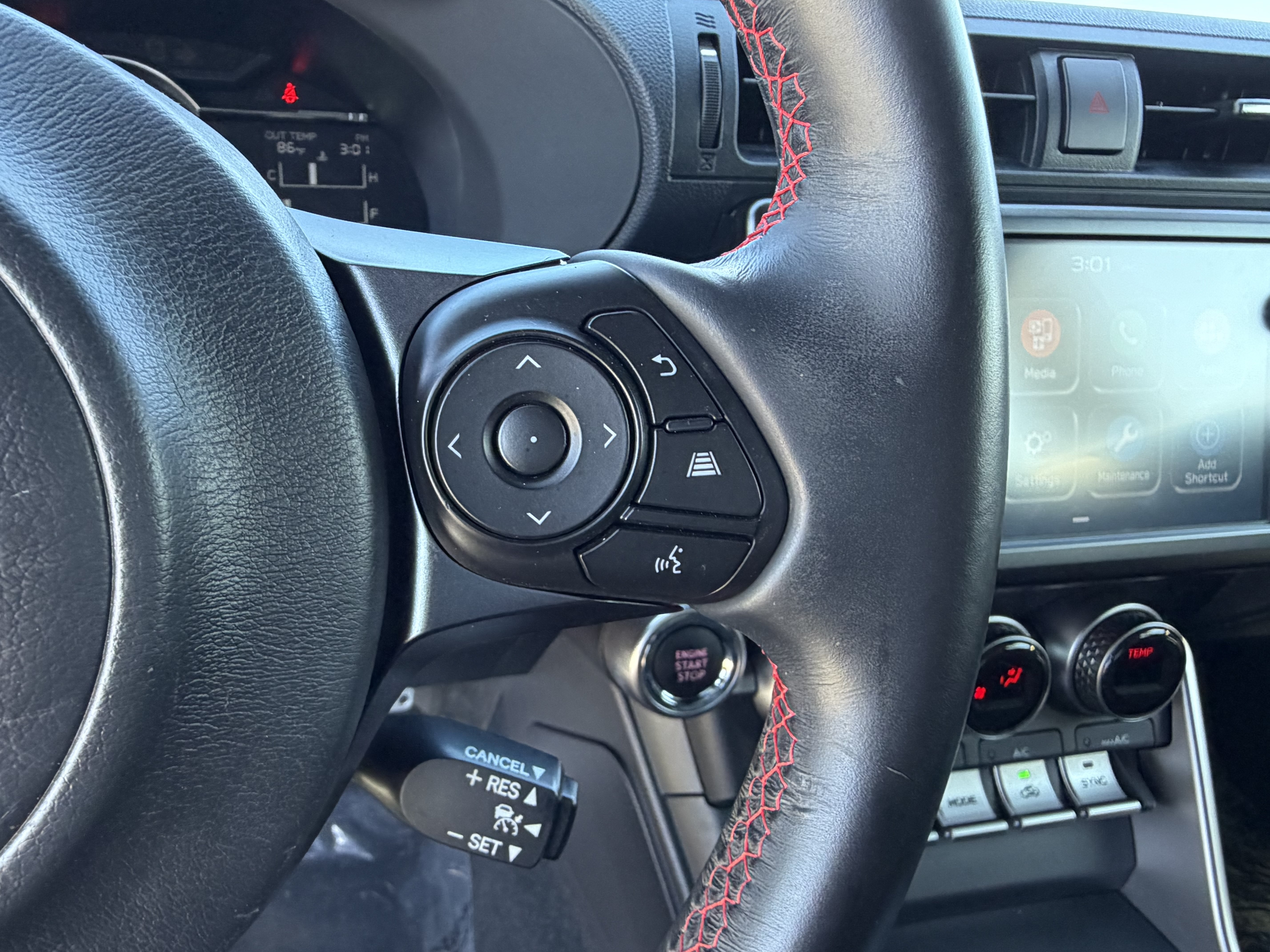 Used 2024 Subaru BRZ Premium RWD image 26