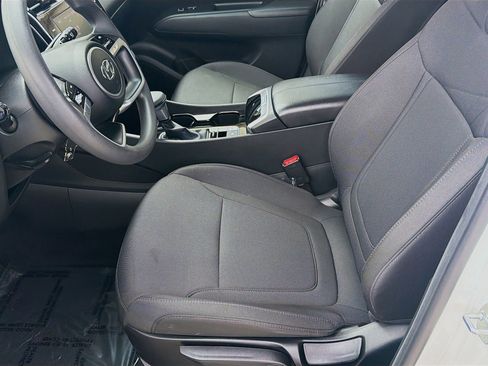 Used 2024 Hyundai Tucson SE FWD image 15