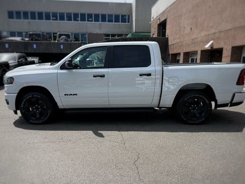 New 2026 RAM 1500 Express AWD/4WD image 13