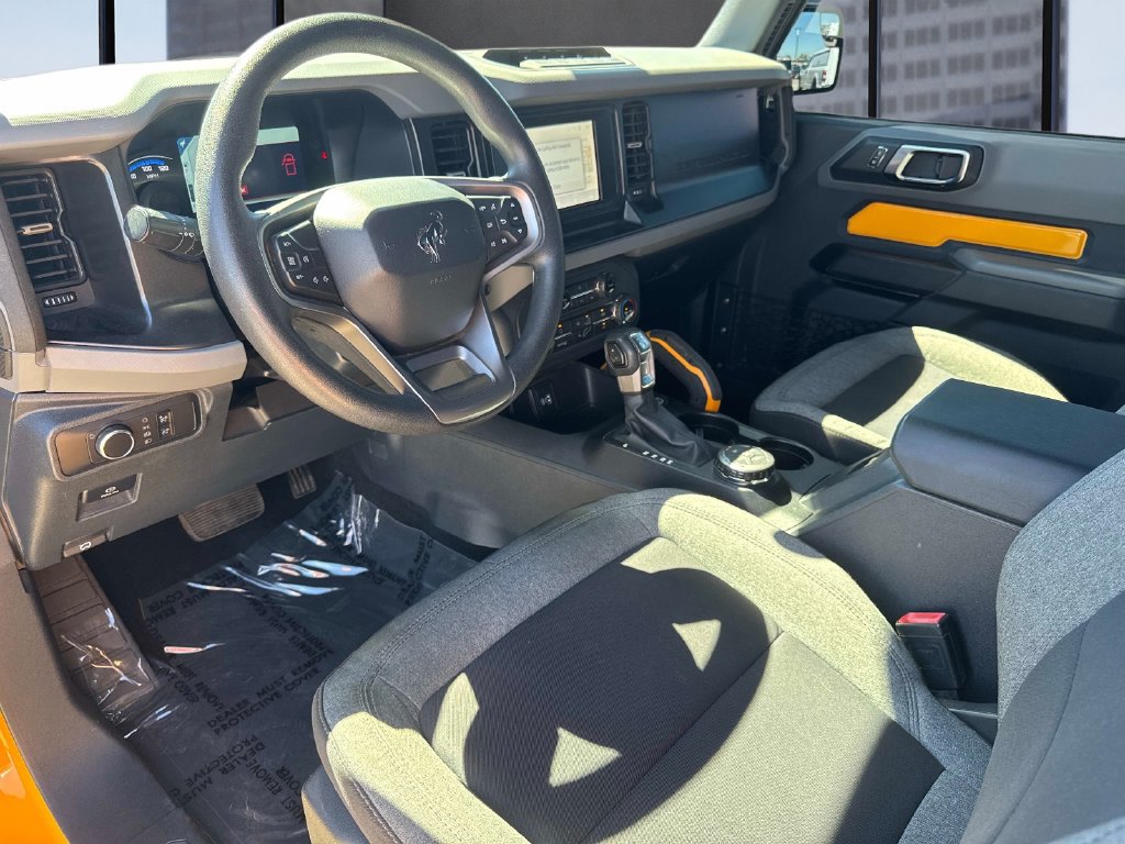 Used 2022 Ford Bronco 2-Door w/ Sasquatch Package AWD/4WD image 12