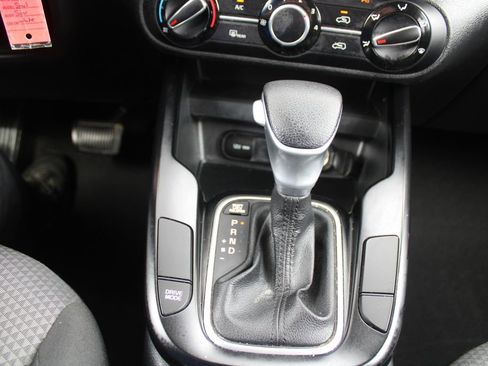 Certified 2020 Kia Soul LX image 31