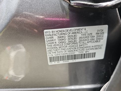 Certified 2024 Acura MDX SH-AWD w/ Technology Package image 33