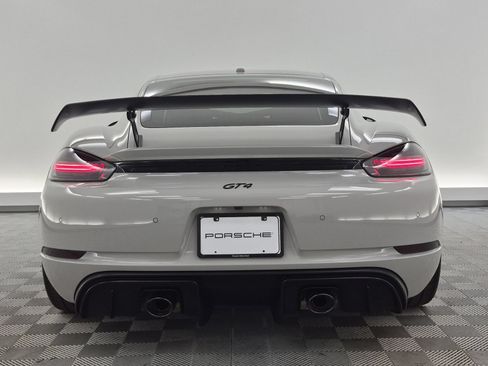 Certified 2020 Porsche 718 Cayman GT4 RWD image 11
