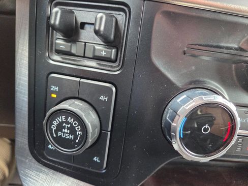 Used 2023 Ford F150 King Ranch w/ Equipment Group 601A High image 9
