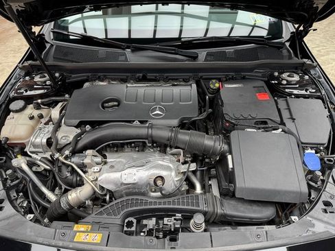 Used 2022 Mercedes-Benz A 220 4MATIC image 27