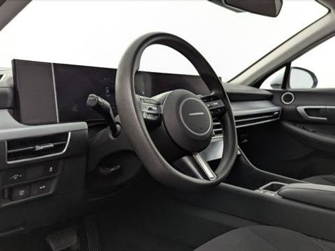 Used 2025 Hyundai Sonata SEL FWD image 23