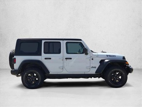Used 2023 Jeep Wrangler Unlimited w/ Cold Weather Group AWD/4WD image 4
