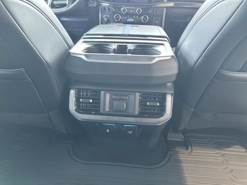 Certified 2025 Ford F150 Platinum w/ Equipment Group 702A High AWD/4WD image 25