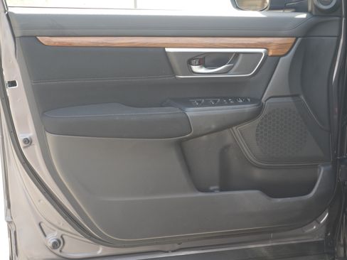 Used 2019 Honda CR-V EX image 33