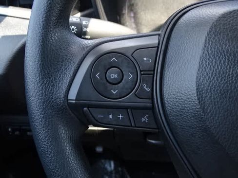Used 2026 Toyota Corolla LE FWD image 37