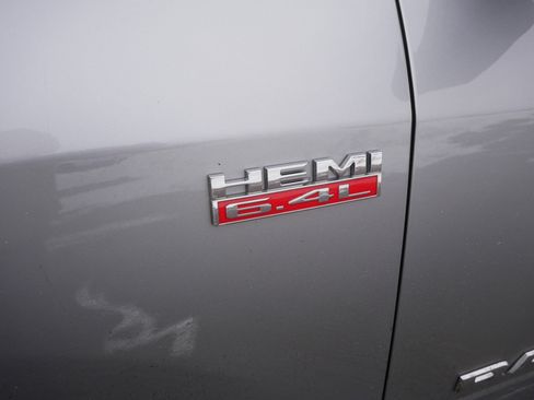 Used 2022 RAM 3500 Tradesman image 18