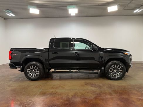 Used 2023 Chevrolet Colorado Z71 w/ Z71 Convenience Package 2 AWD/4WD image 23
