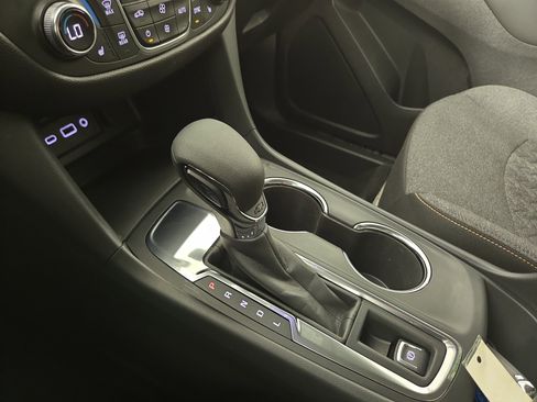 Used 2024 Chevrolet Equinox LT image 23