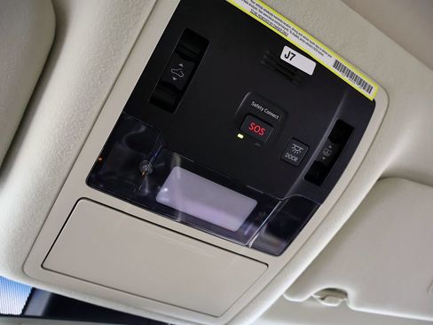 Used 2019 Lexus RX 450h AWD w/ Luxury Package image 43