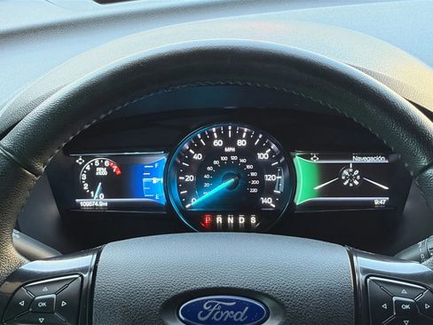 Used 2018 Ford Explorer XLT w/ Equipment Group 202A image 32