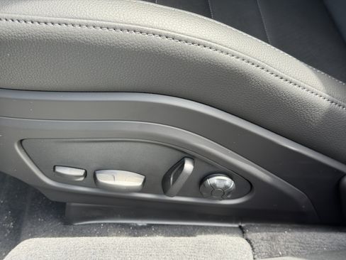 New 2026 Porsche Panamera RWD image 25