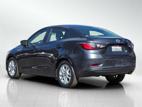 Used 2016 Scion iA image 6