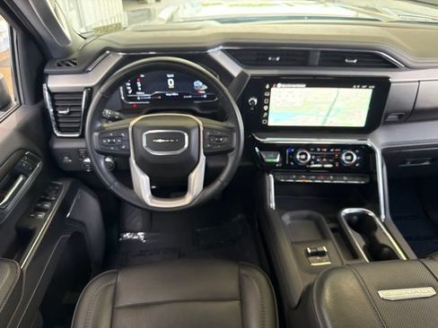 Used 2025 GMC Sierra 2500 Denali w/ Denali Reserve Package AWD/4WD image 21