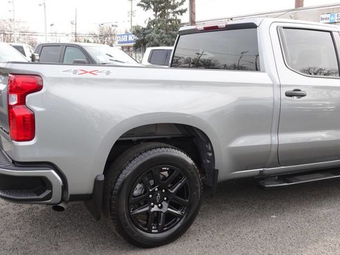 Used 2023 Chevrolet Silverado 1500 Custom w/ LPO, Dark Essentials Package image 9