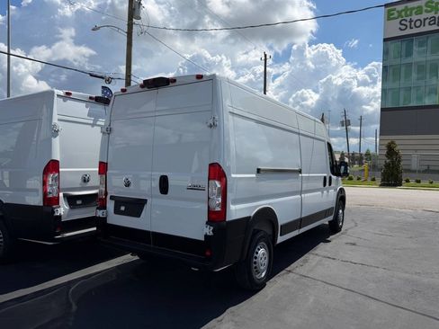 Used 2025 RAM ProMaster 3500 w/ Convenience Group FWD image 6