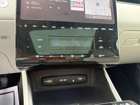 Certified 2024 Hyundai Tucson Limited AWD/4WD image 28
