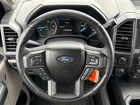 Used 2018 Ford F150 XLT w/ Equipment Group 302A Luxury AWD/4WD image 9