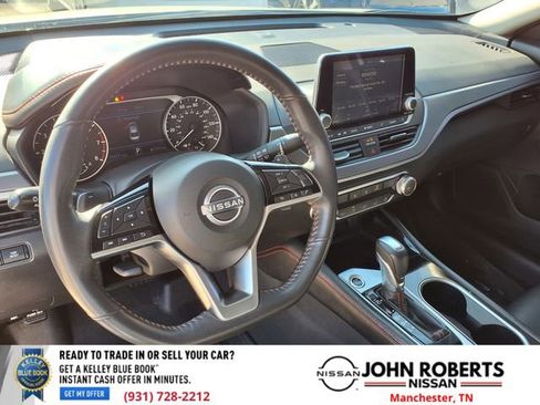 Used 2023 Nissan Altima 2.5 SR image 5