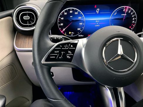 Certified 2025 Mercedes-Benz GLC 350e 4MATIC image 21
