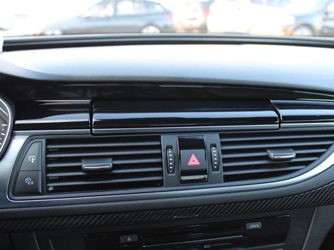 Used 2015 Audi RS 7 image 32