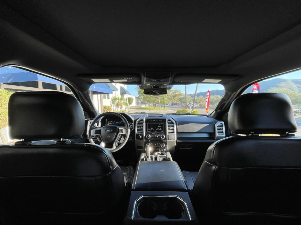Used 2015 Ford F150 Lariat w/ Equipment Group 502A Luxury AWD/4WD image 11