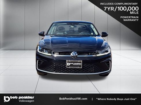 New 2026 Volkswagen Jetta SE FWD image 22