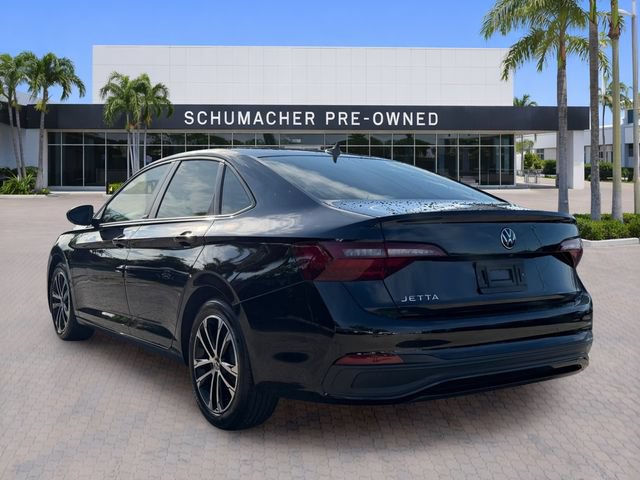 Certified 2023 Volkswagen Jetta Sport FWD image 5