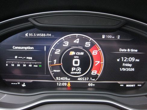 Used 2018 Audi SQ5 Prestige w/ Prestige Package image 19