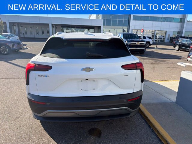 Used 2025 Chevrolet Blazer EV LT AWD/4WD image 8