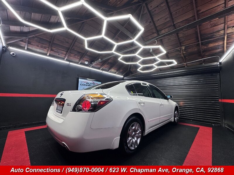 Used 2012 Nissan Altima 2.5 S w/ Value Pkg FWD image 3