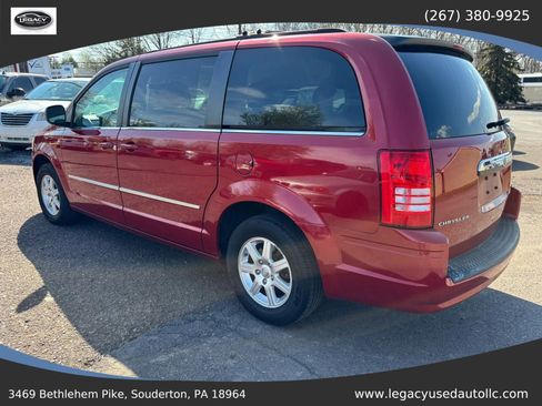 Used 2010 Chrysler Town & Country Touring w/ Family Value Group image 3